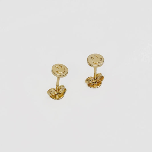 ARETES SMILE