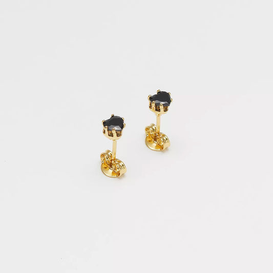 ARETES TOPO CIRCONIA CORAZÓN NEGRO